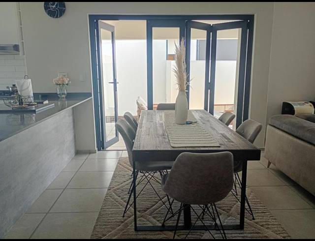 4 BEDROOM PROPERTY TO RENT IN HOMES HAVEN